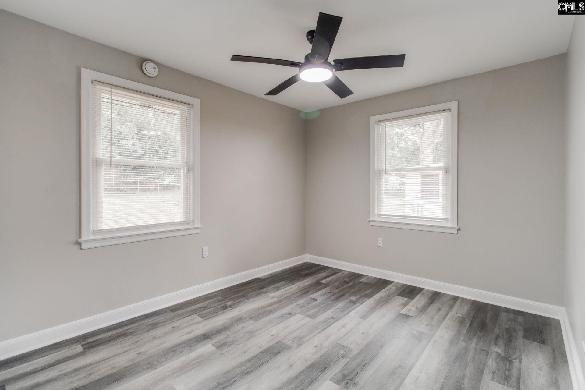 925 Airport Boulevard Photo 19