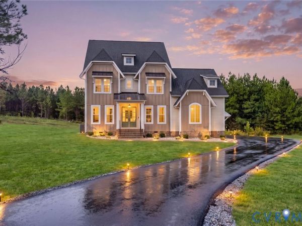 1559 Smokey Ridge Road , Maidens, VA 23102