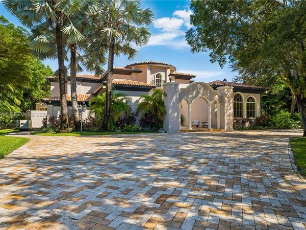 7837 SW 117th St , Pinecrest, FL 33156