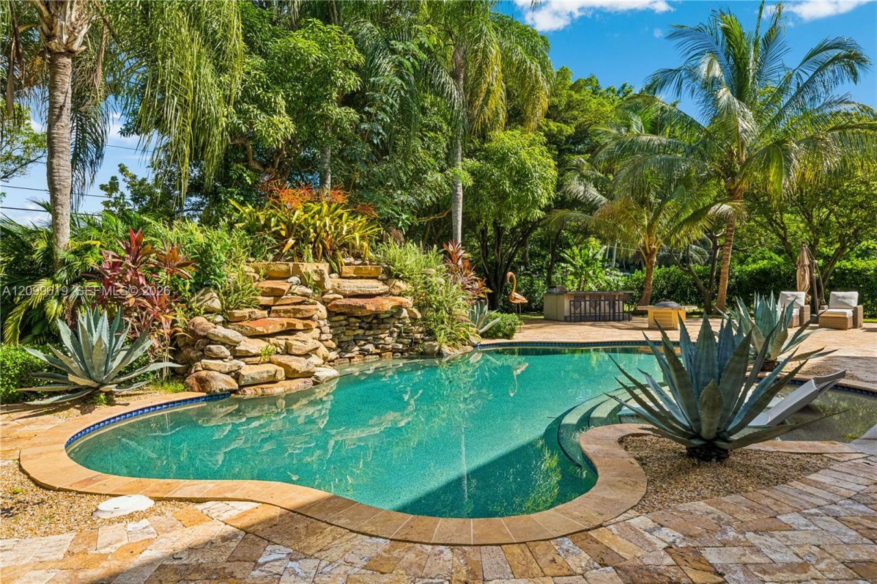 7837 SW 117th St , Pinecrest, FL 33156 Photo