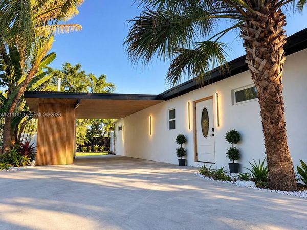 3130 SW 14th St , Fort Lauderdale, FL 33312