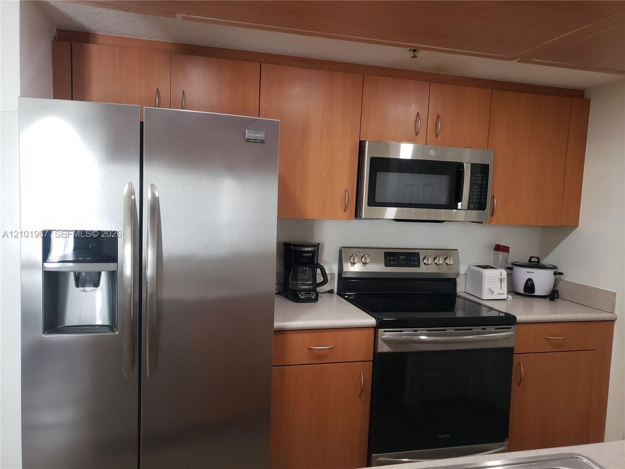 816 NW 11th St , Unit 407, Miami, FL 33136 Photo