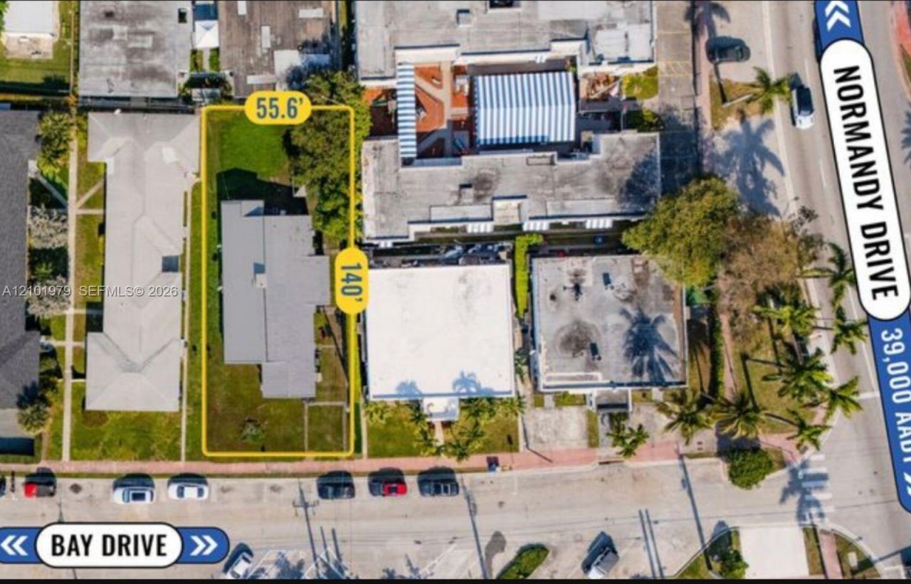 2125 Bay Dr , Miami Beach, FL 33141 Photo