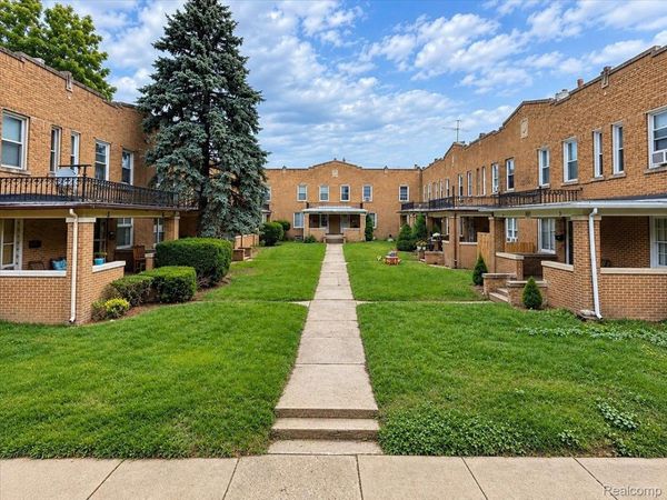 290 Liberty St. Unit 5 , Pontiac, Mi 48341