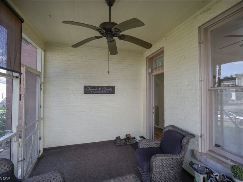 201 N 7th Street, Martins Ferry, OH 43935 Photo 14