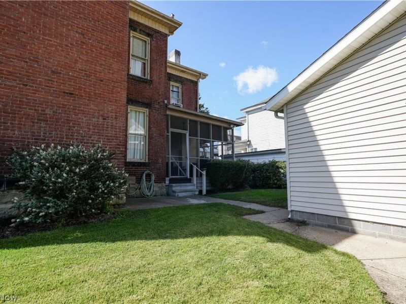 201 N 7th Street, Martins Ferry, OH 43935 Photo 7