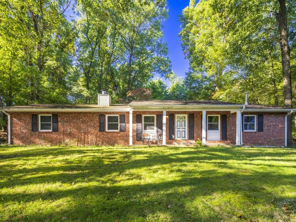 2702 N Goldring Road , La Porte, IN 46350