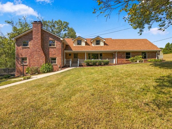 301 Rosehill Dr, Goodlettsville, TN 37072