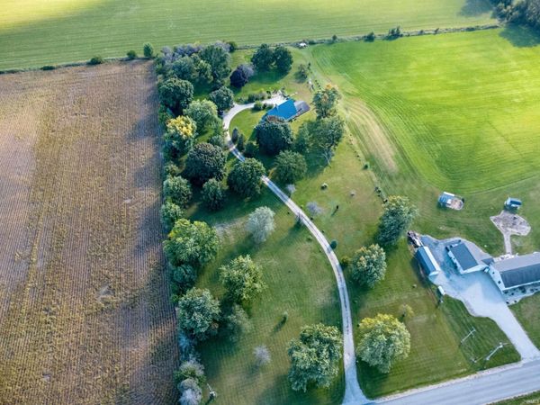 24126 County Road 48, Nappanee, IN 46550