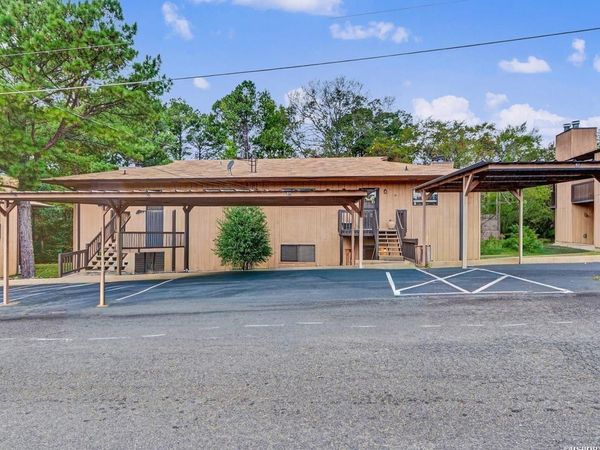 1100 WOODLAWN Avenue, Unit 60, Hot Springs, AR 71913