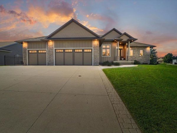 402 Eagle Court, Shellsburg, IA 52332
