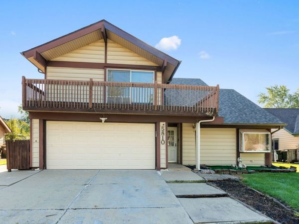 5810 Easton Court, Hanover Park, IL 60133