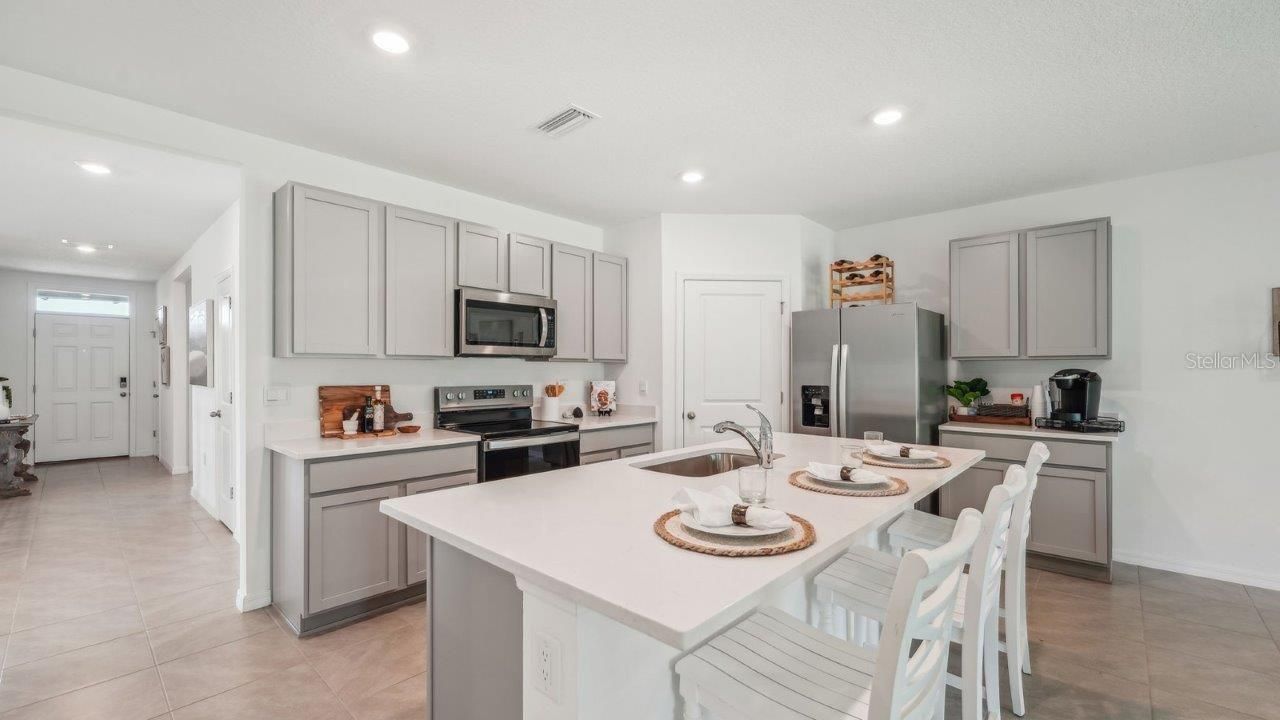 7650 Wheat Stone Drive , Zephyrhills, FL 33540 Photo