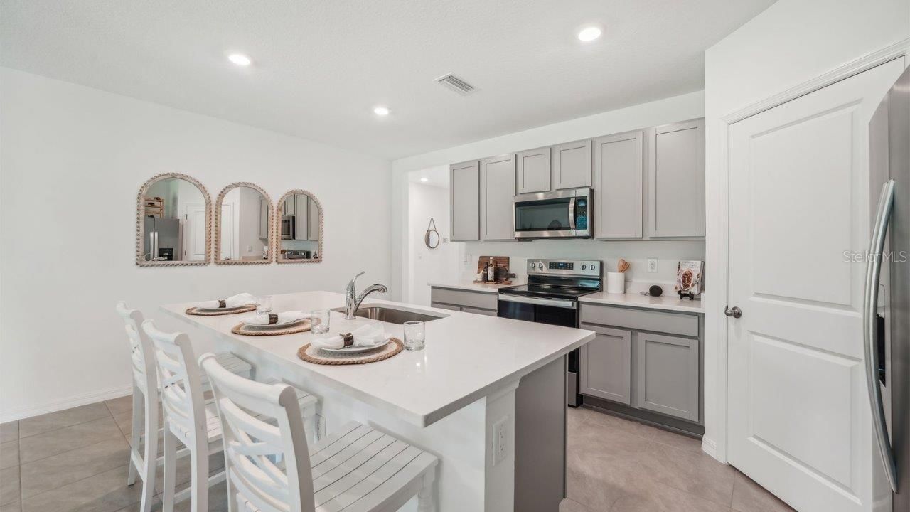 7650 Wheat Stone Drive , Zephyrhills, FL 33540 Photo