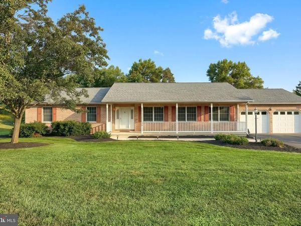 598 DARROW ROAD , YORK, PA 17404