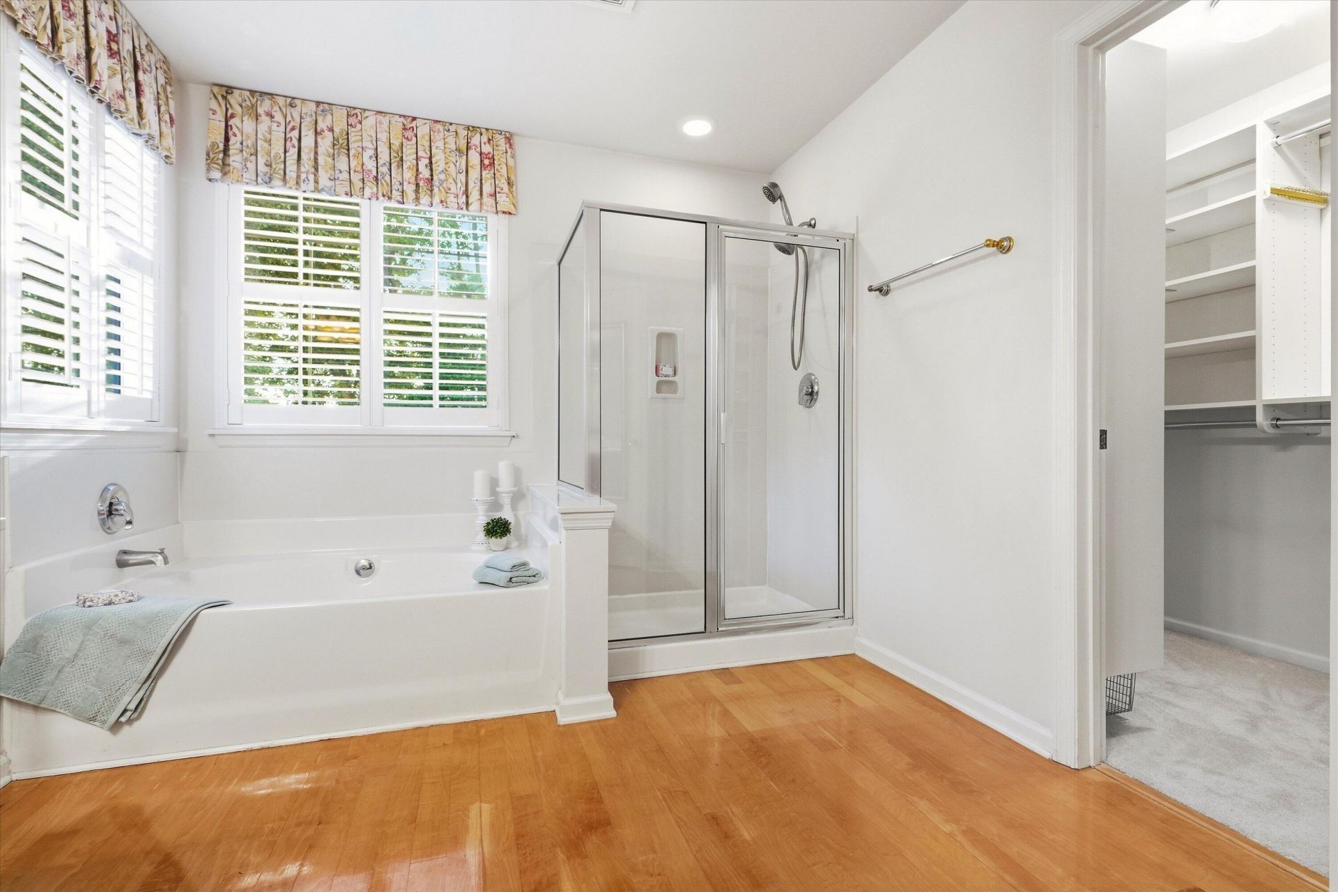 8808 Laurel Grove Lane Photo 36