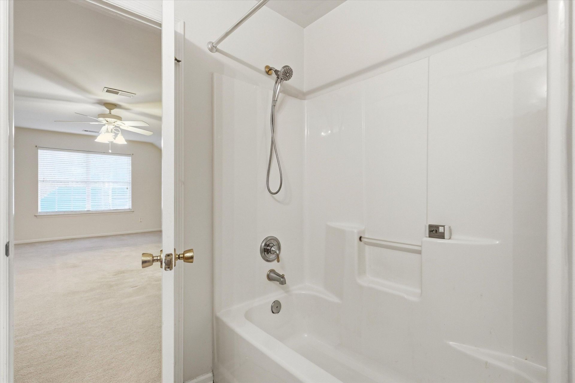 8808 Laurel Grove Lane Photo 46