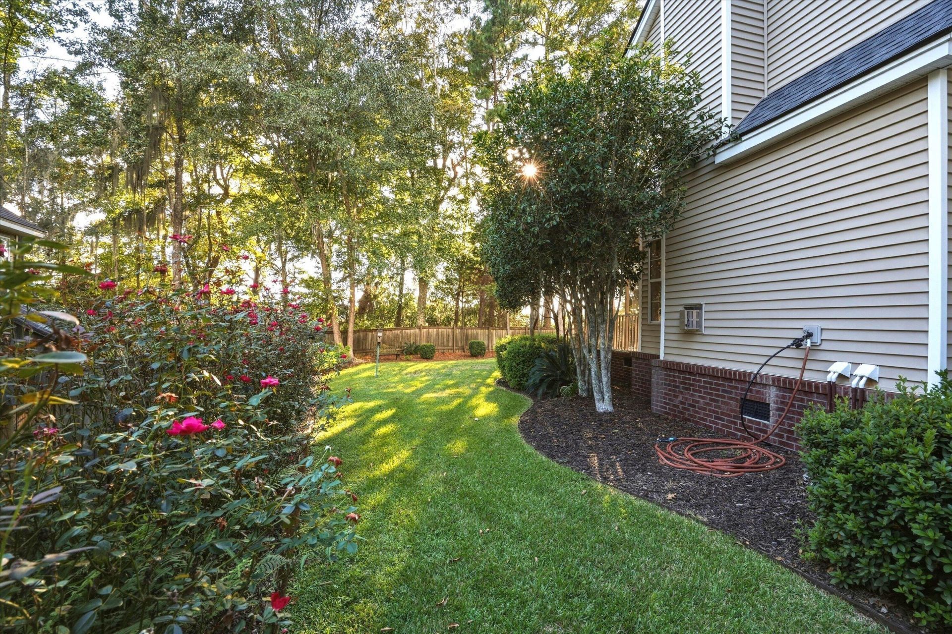 8808 Laurel Grove Lane Photo 54