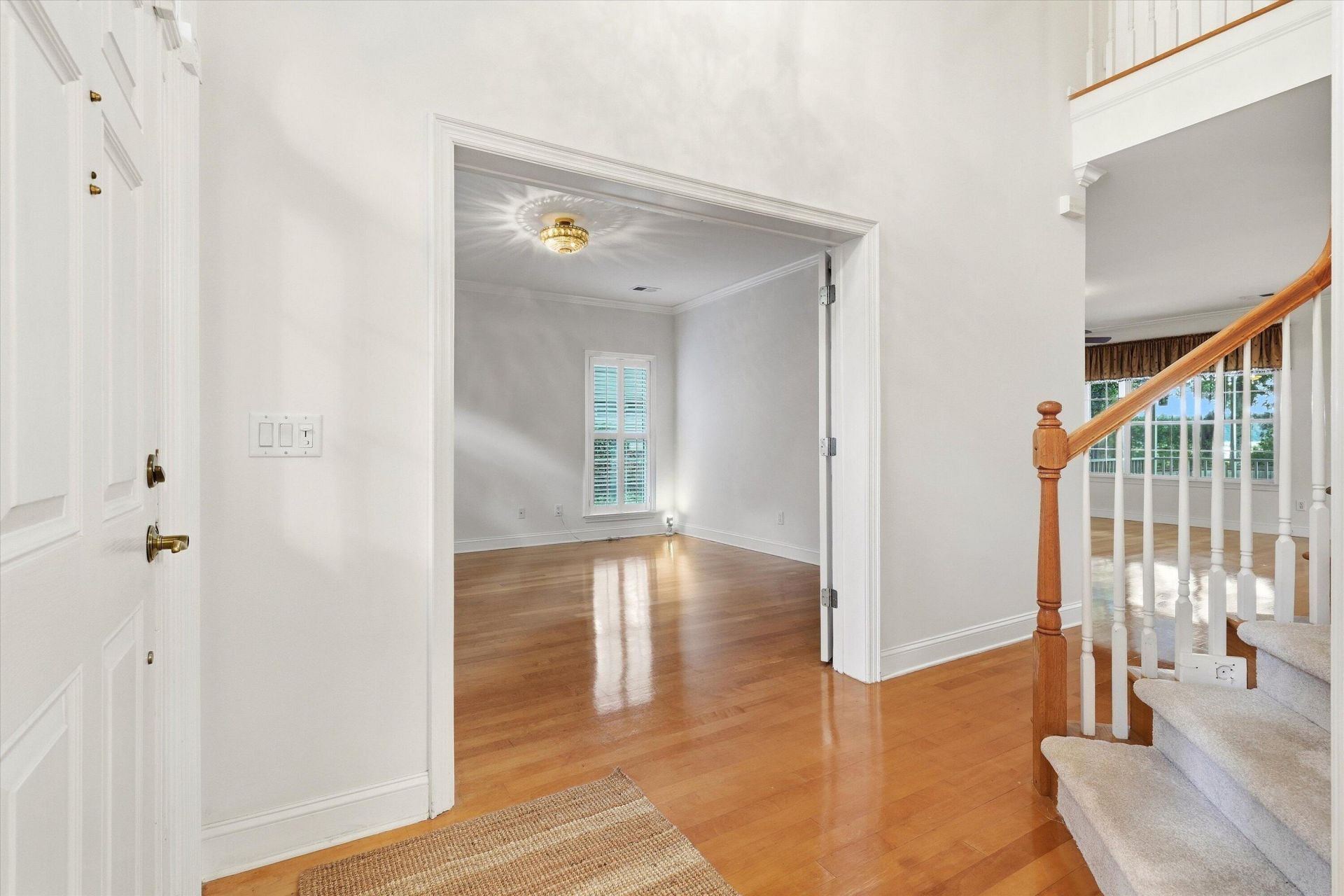 8808 Laurel Grove Lane Photo 7