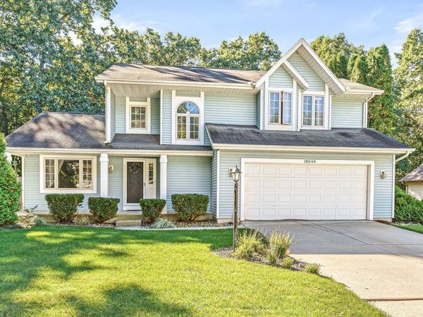 18840 Cedar Mill Court, South Bend, IN 46637