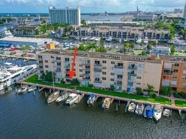 1777 SE 15TH Street, Unit 121, Fort Lauderdale, FL 33316
