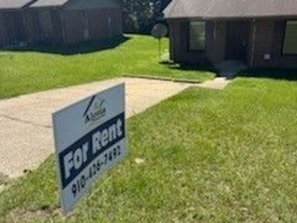 1966 Glenwick Drive , Fayetteville, NC 28304