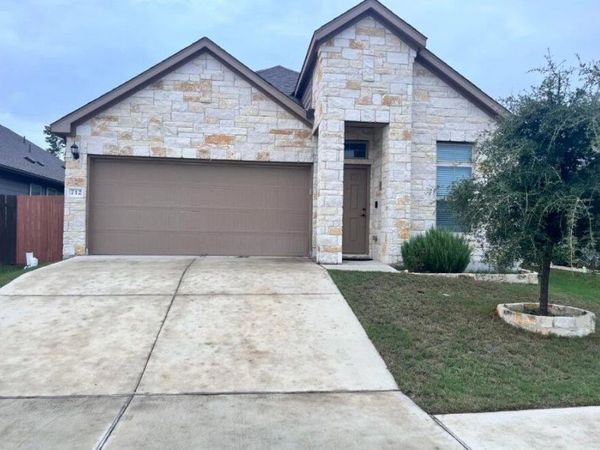 712 Falkland TRCE, Pflugerville, TX 78660