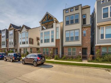 1074 Manacor Lane, Dallas, TX 75212