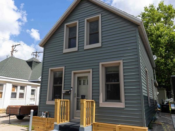 118 E Spring Street, Mankato, MN 56001