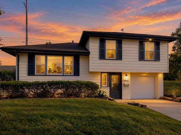 5904 E 95th Terrace, Kansas City, MO 64134