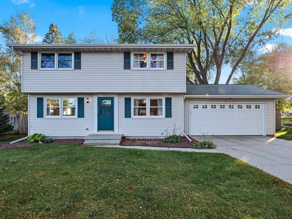 1287 APACHE AVENUE, Green Bay, WI 54313