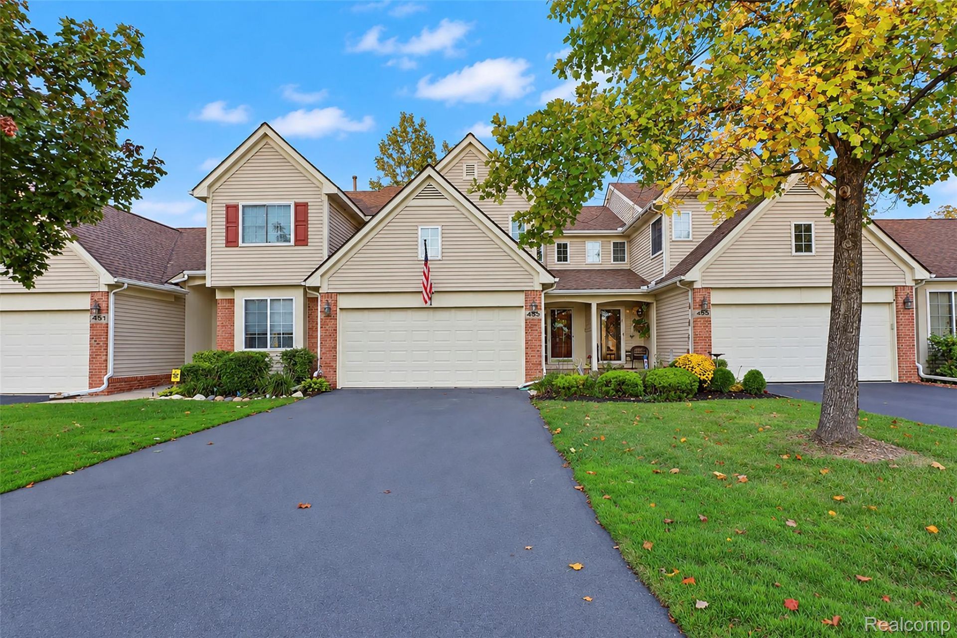 453 Lilly View Court, Genoa Township, Mi 48843 Main Photo