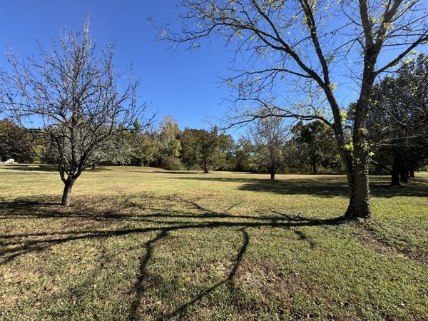 2 Lindsley Rd, Lebanon, TN 37090