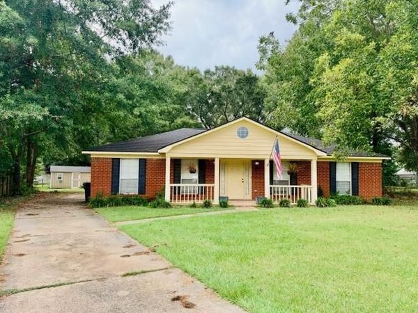 7210 Mahan Court , Theodore, AL 36582