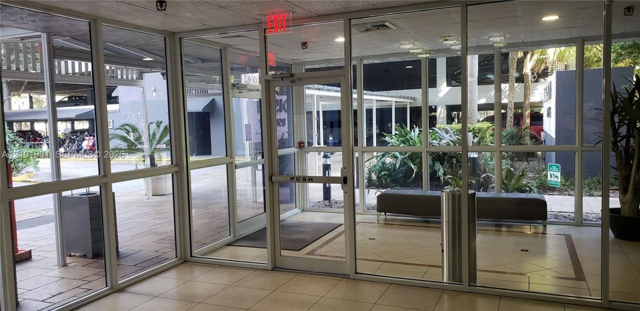 850 N Miami Ave, Unit W-903, Miami, FL 33136 Photo