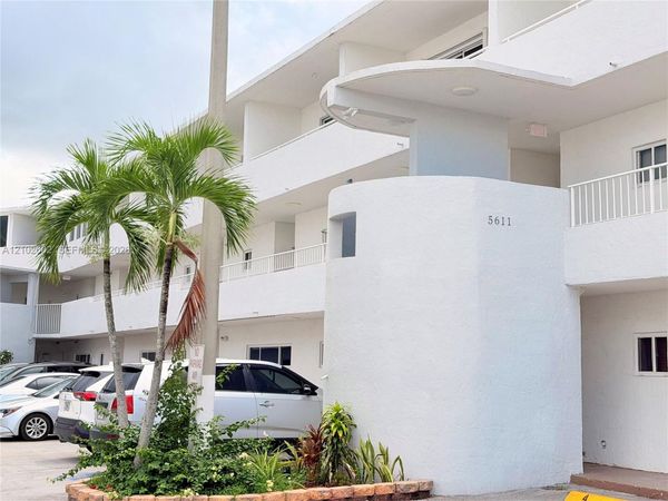 5611 W 25th Ct , Unit 14-A, Hialeah, FL 33016