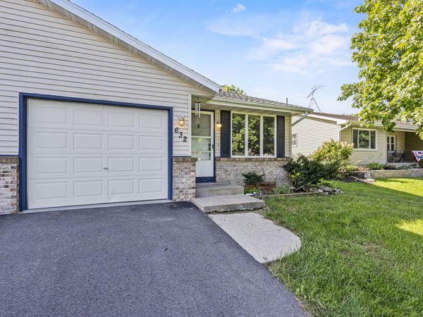 632 Holland Ave, Delavan, WI 53115