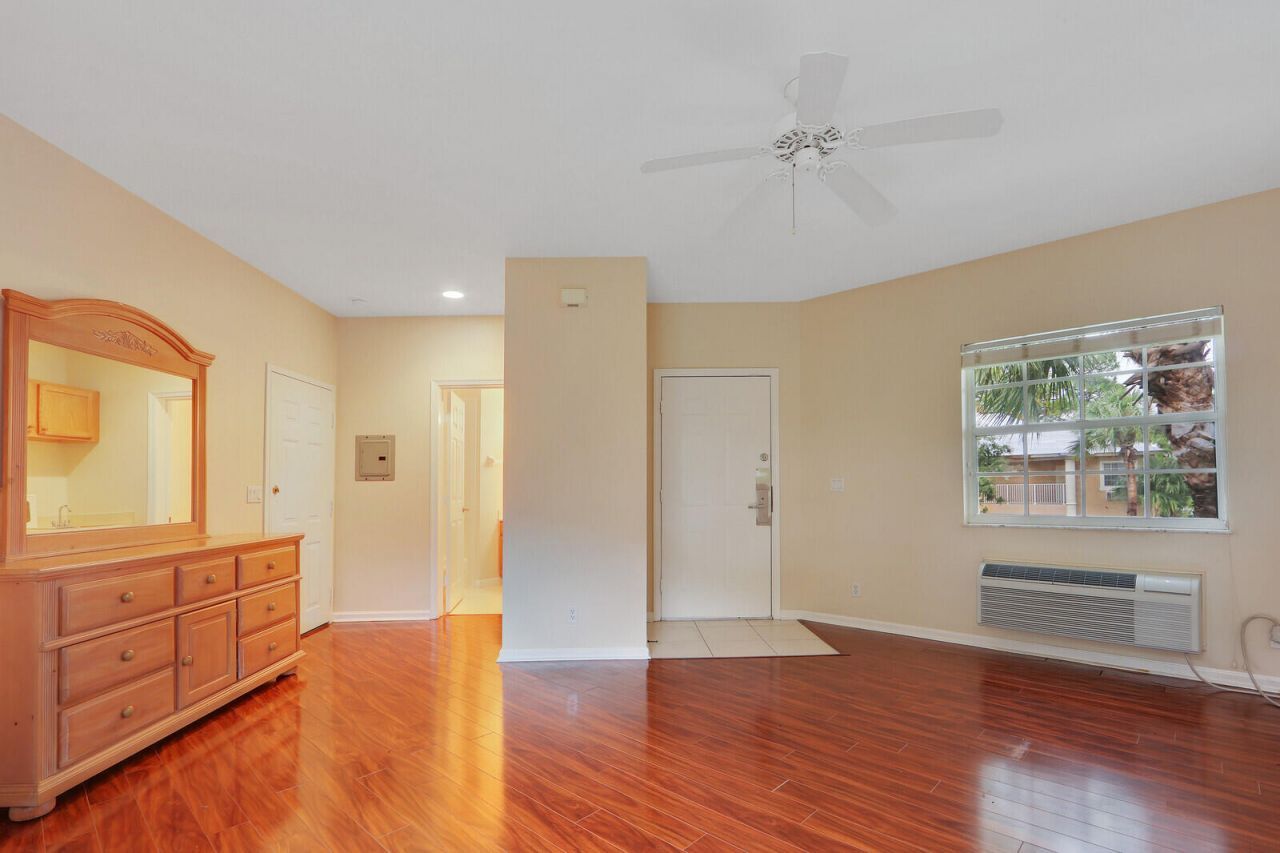 8330 Mulligan Circle, Unit 2121, Port Saint Lucie, FL 34986 Photo