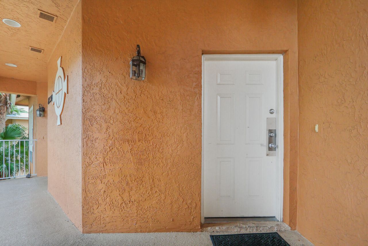 8330 Mulligan Circle, Unit 2121, Port Saint Lucie, FL 34986 Photo