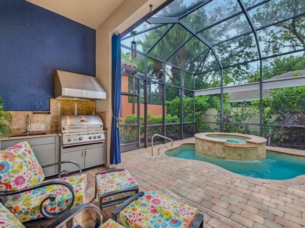 5765 Mango Cir, Naples, FL 34110 Photo