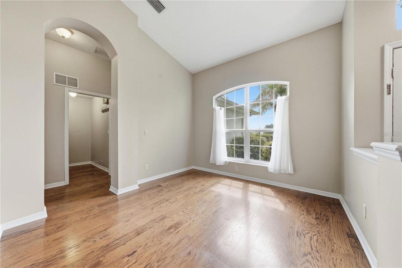 5127 Aurora Drive , Leesburg, FL 34748 Photo