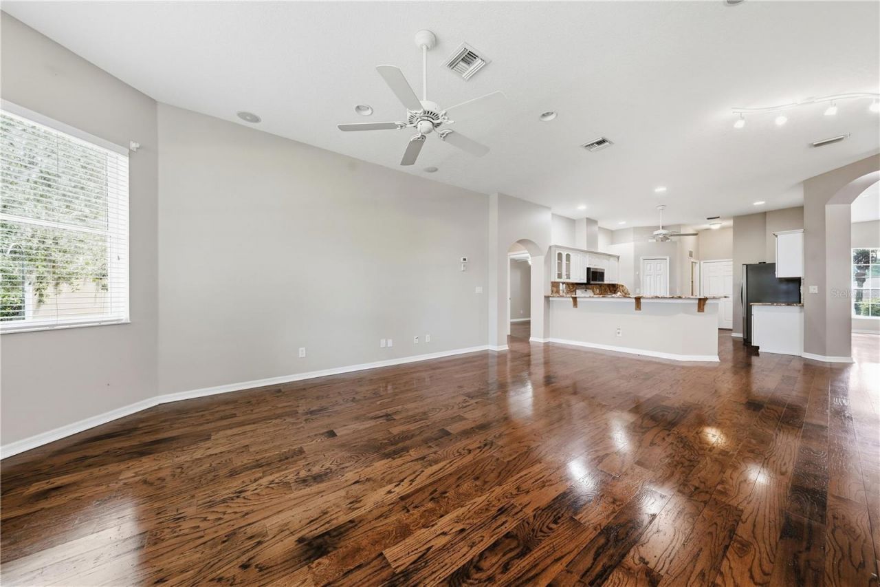 5127 Aurora Drive , Leesburg, FL 34748 Photo
