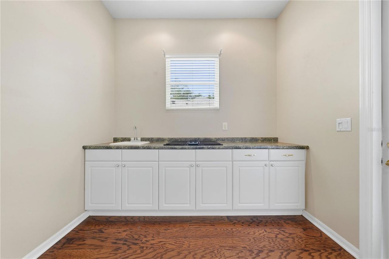 5127 Aurora Drive , Leesburg, FL 34748 Photo