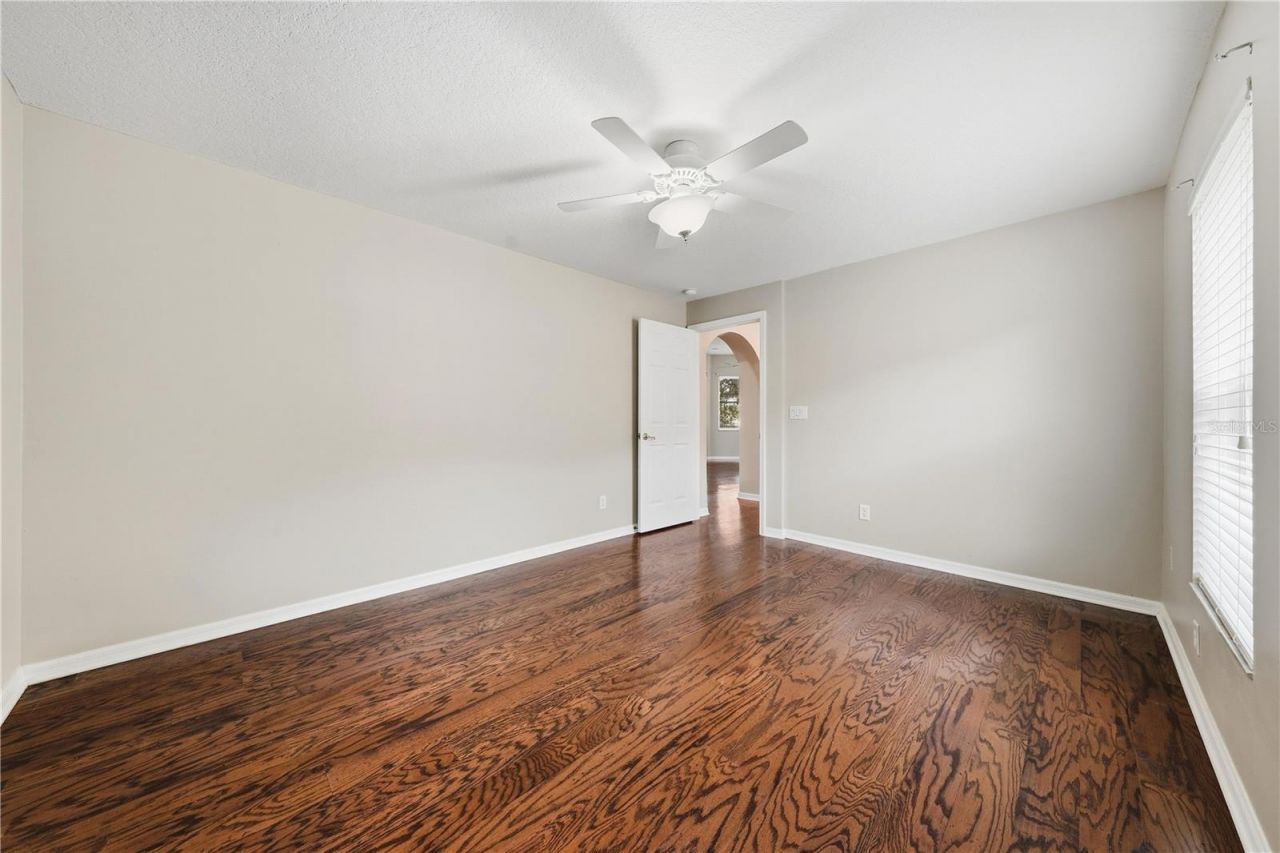5127 Aurora Drive , Leesburg, FL 34748 Photo