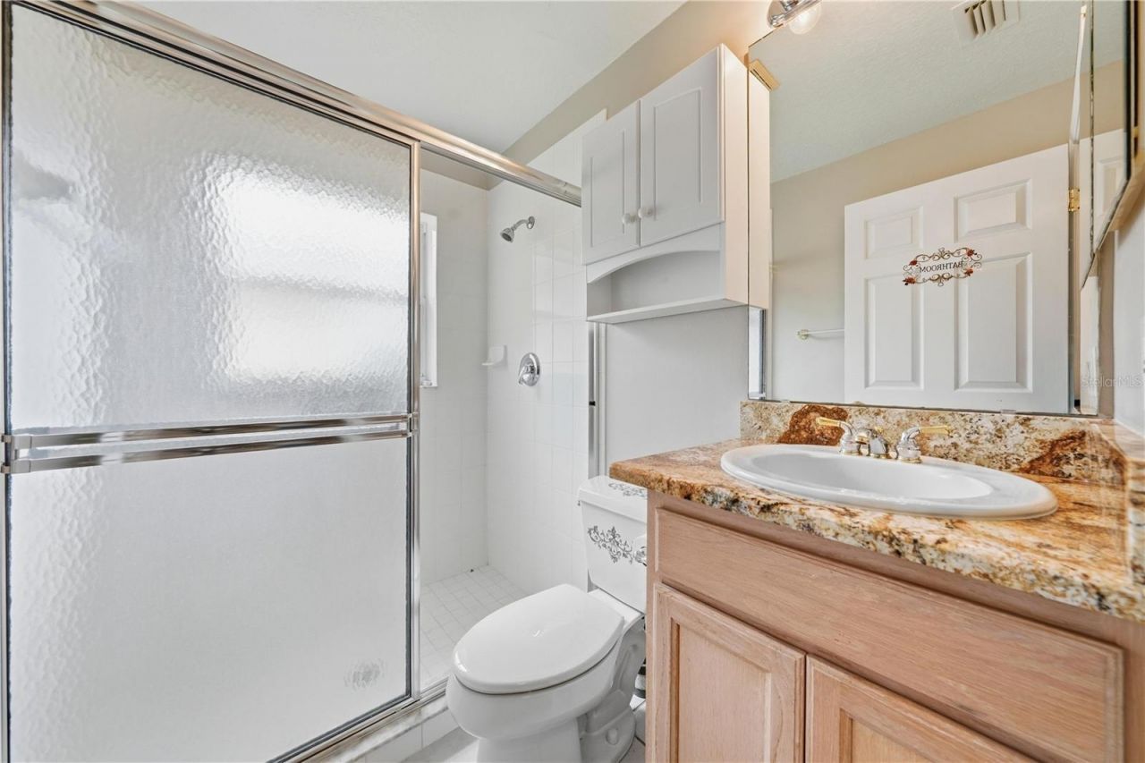 5127 Aurora Drive , Leesburg, FL 34748 Photo