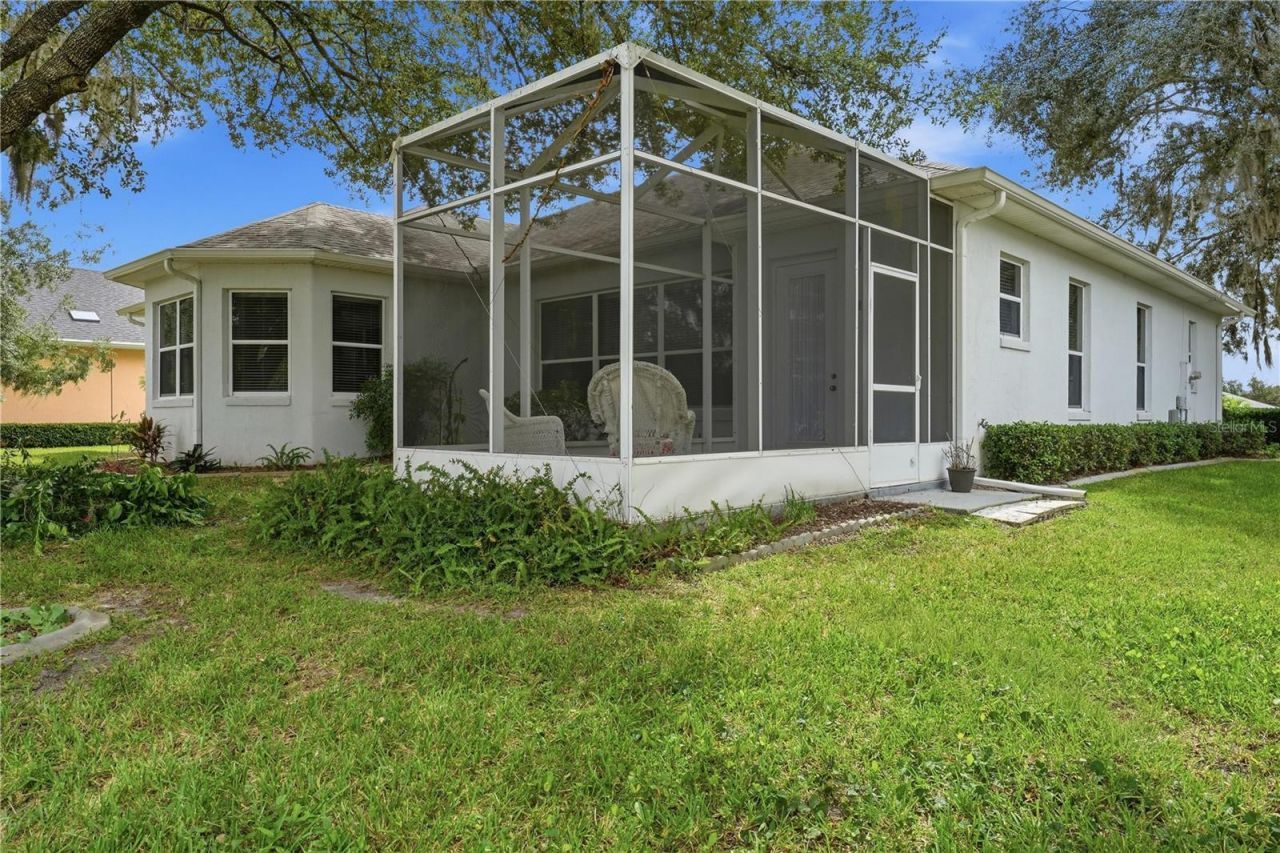 5127 Aurora Drive , Leesburg, FL 34748 Photo