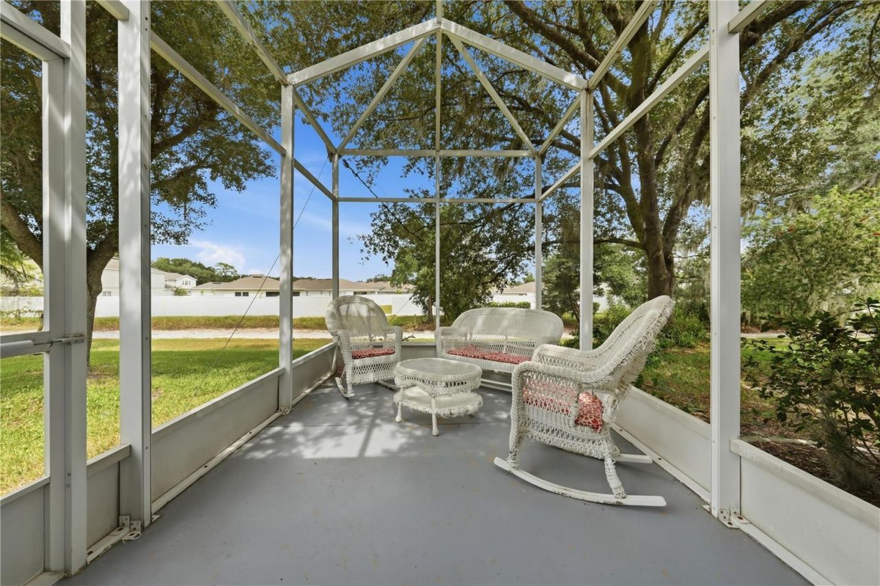5127 Aurora Drive , Leesburg, FL 34748 Photo