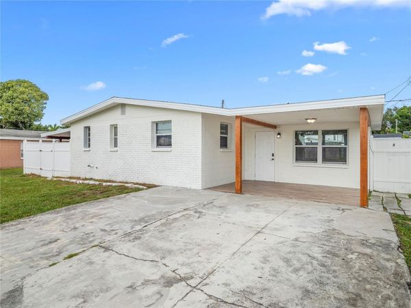 4535 W MINNEHAHA STREET , TAMPA, FL 33614