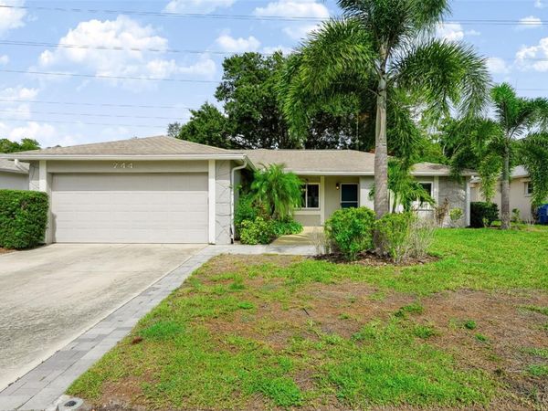 744 GREEN VALLEY ROAD , PALM HARBOR, FL 34683