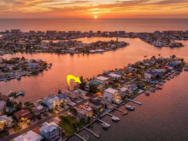 835 BAY POINT DRIVE , MADEIRA BEACH, FL 33708